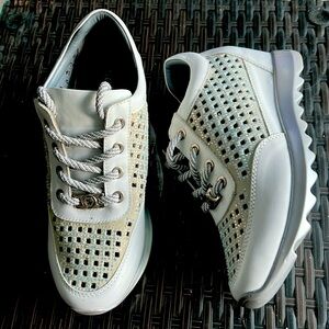 Bonavi Leather Sneakers